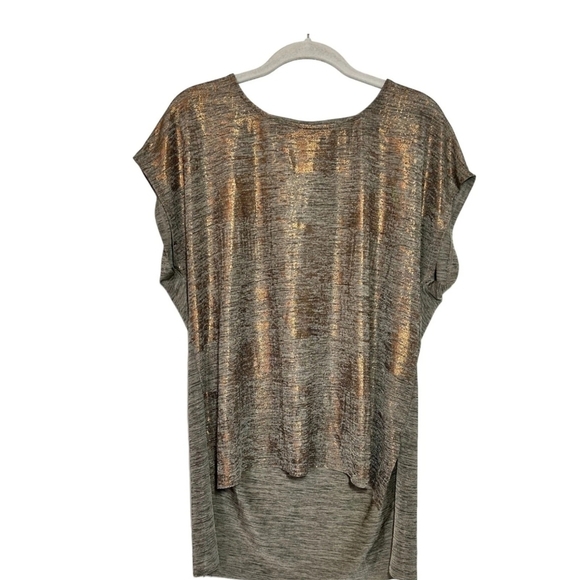 Dantelle Tops - Dantelle Gray Boxy Muscle Tee